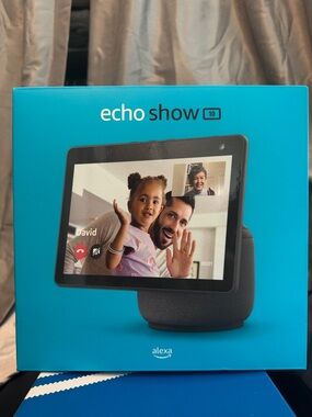 Amazon Echo Show 10 — Black Screen Device (Boxed)
